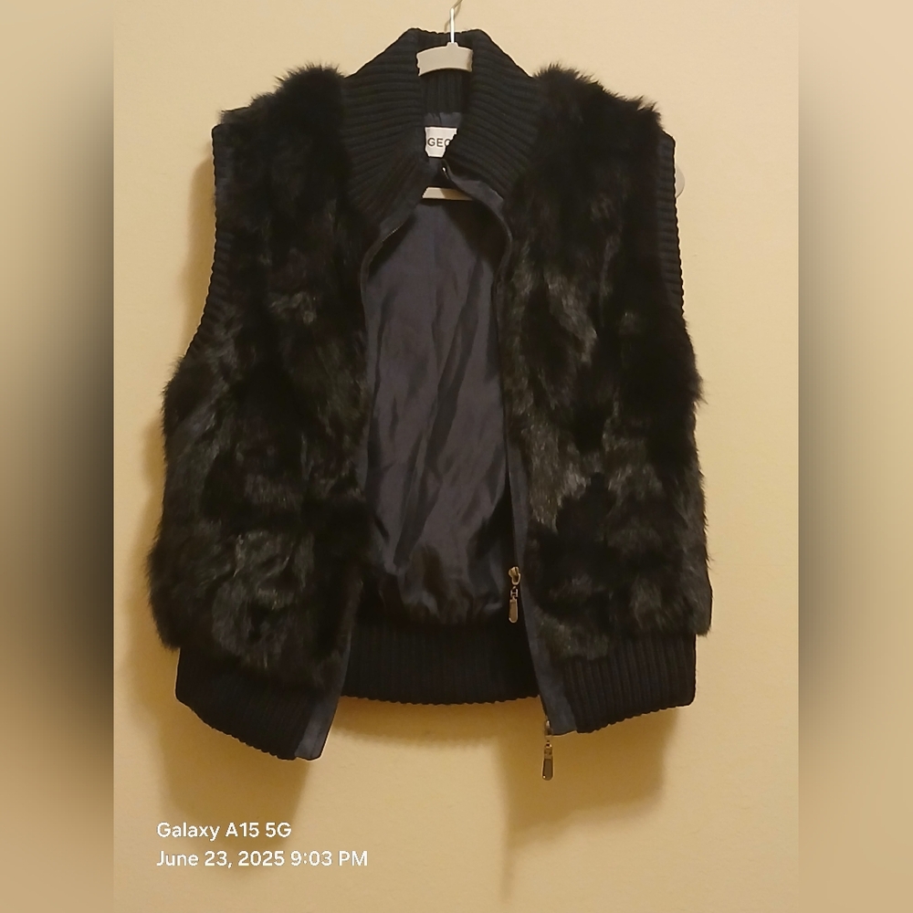 Pologeorgis Womens Navy Blue Rabbit Fur Vest